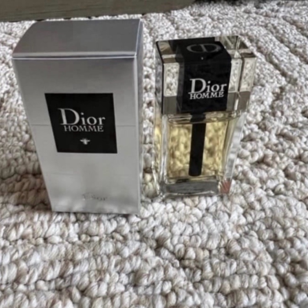 Dior Homme Eau de Toilette with Silver and Black Accents mini travel size 10 ml